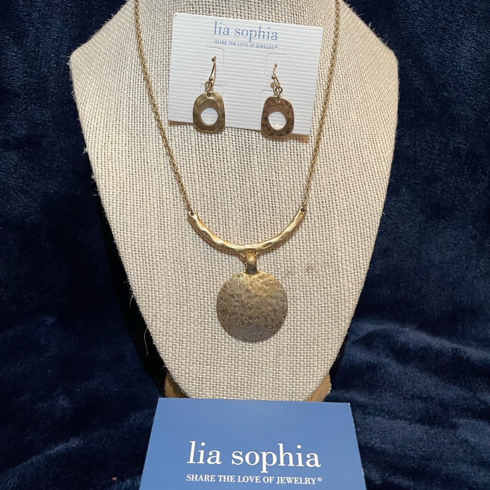 Lia Sophia Set